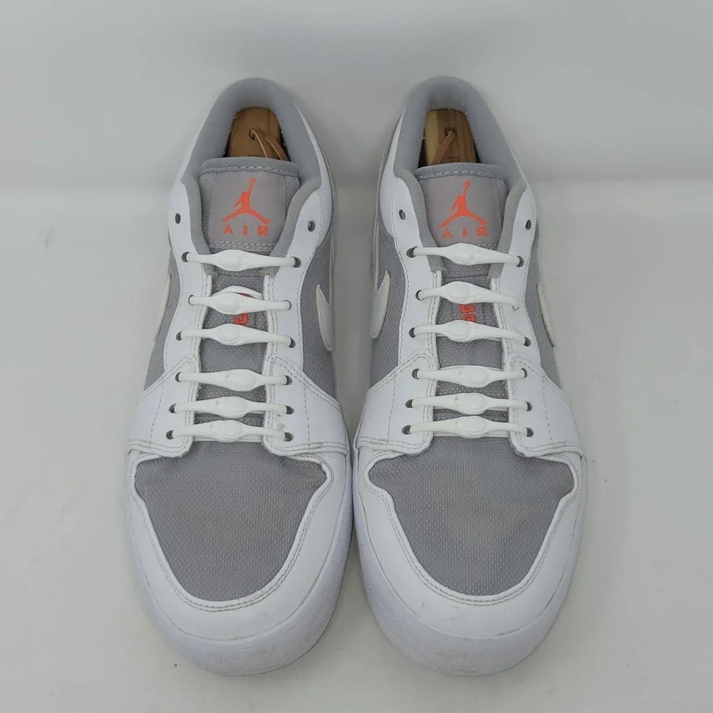 Nike Air Jordan 1 Low Top V2 Wolf Grey White 552312-023 Size‎ 8 RETRO